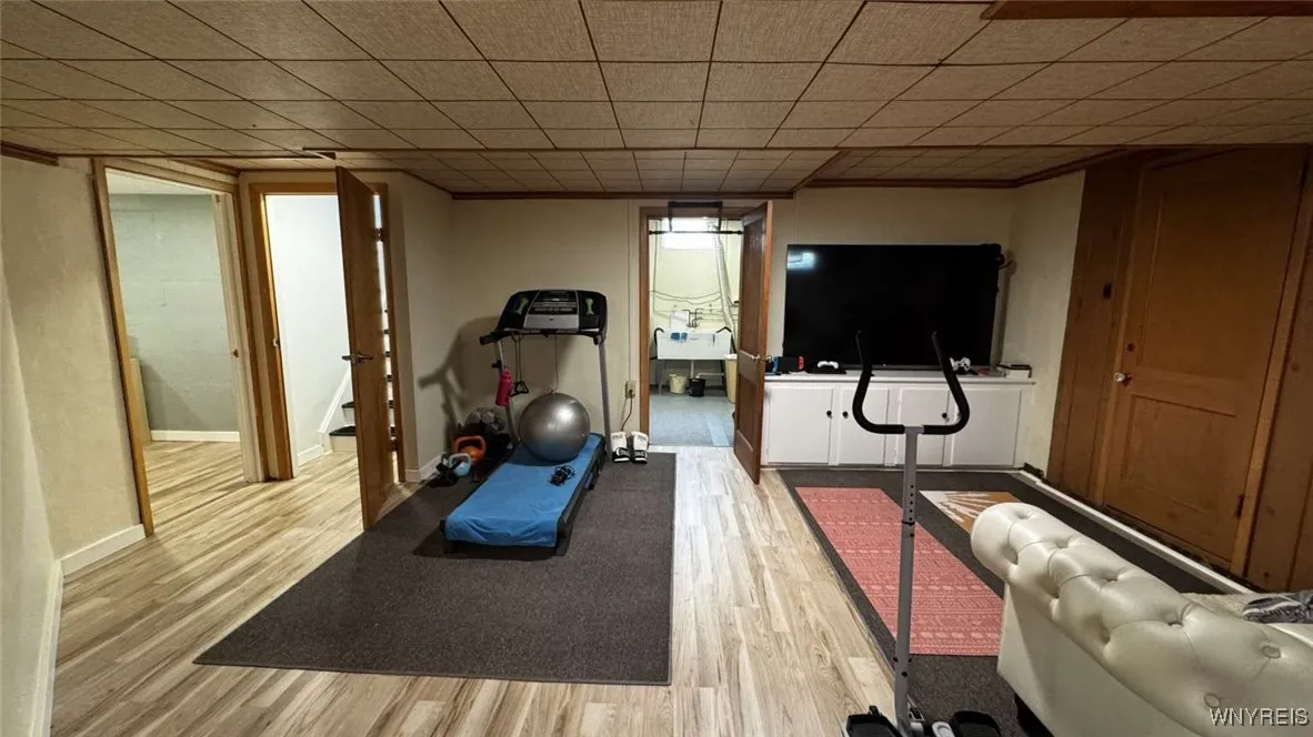80 Edge Park Avenue, Buffalo, New York 14216, Buffalo, New York 14216, 3 Bedrooms Bedrooms, 9 Rooms Rooms,2 BathroomsBathrooms,Residential,Closed,80 Edge Park Avenue, Buffalo, New York 14216,0,B1630439