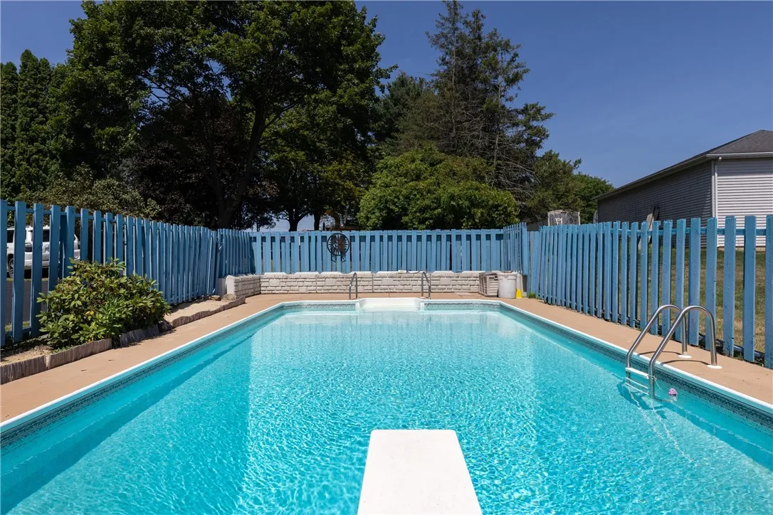 6858 Lakeview, Bath, New York 14810, Bath, New York 14810, 3 Bedrooms Bedrooms, 9 Rooms Rooms,1 BathroomBathrooms,Residential,Closed,6858 Lakeview, Bath, New York 14810,0,R1630230