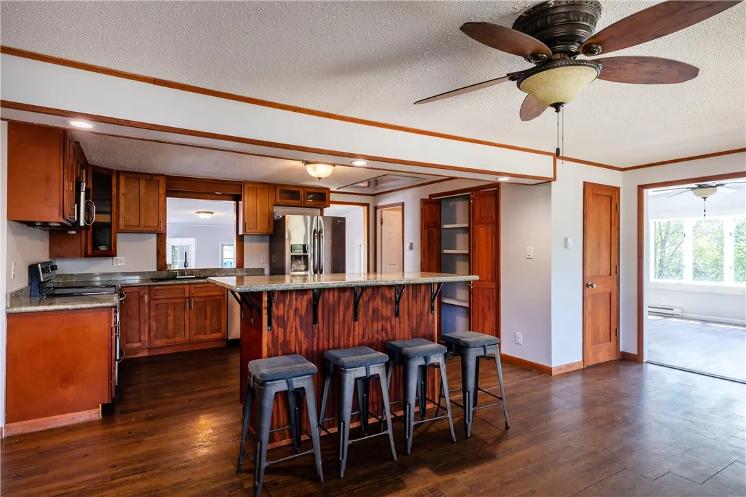 6858 Lakeview, Bath, New York 14810, Bath, New York 14810, 3 Bedrooms Bedrooms, 9 Rooms Rooms,1 BathroomBathrooms,Residential,Closed,6858 Lakeview, Bath, New York 14810,0,R1630230