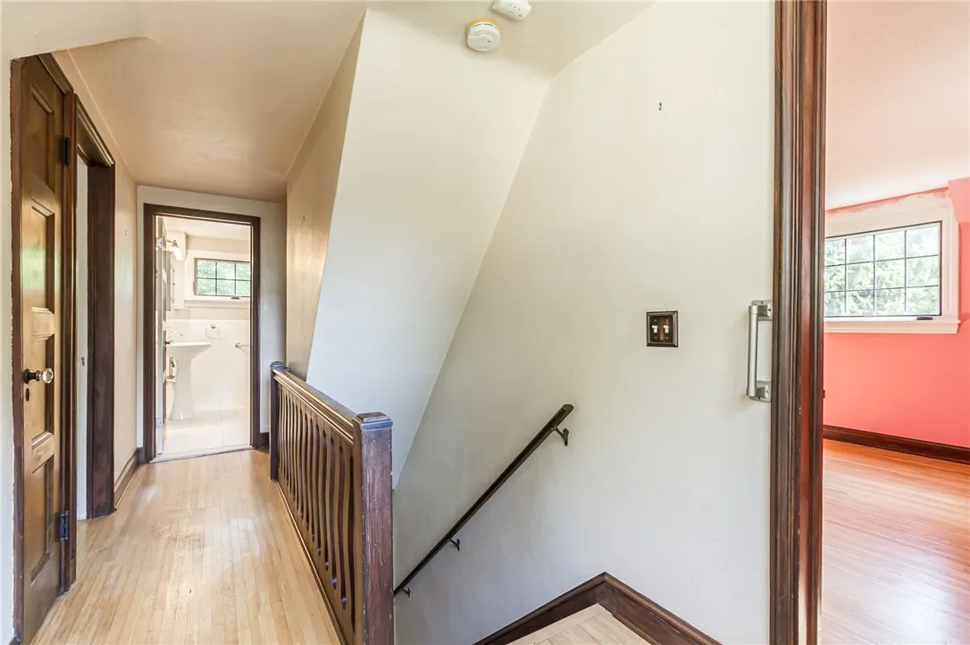 239 Avalon Drive, Brighton, New York 14618, Brighton, New York 14618, 3 Bedrooms Bedrooms, 8 Rooms Rooms,2 BathroomsBathrooms,Residential,Closed,239 Avalon Drive, Brighton, New York 14618,0,R1630452