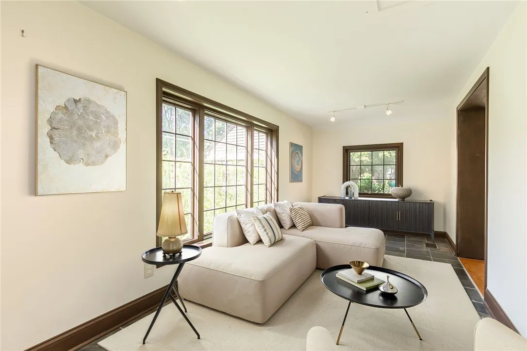 239 Avalon Drive, Brighton, New York 14618, Brighton, New York 14618, 3 Bedrooms Bedrooms, 8 Rooms Rooms,2 BathroomsBathrooms,Residential,Closed,239 Avalon Drive, Brighton, New York 14618,0,R1630452