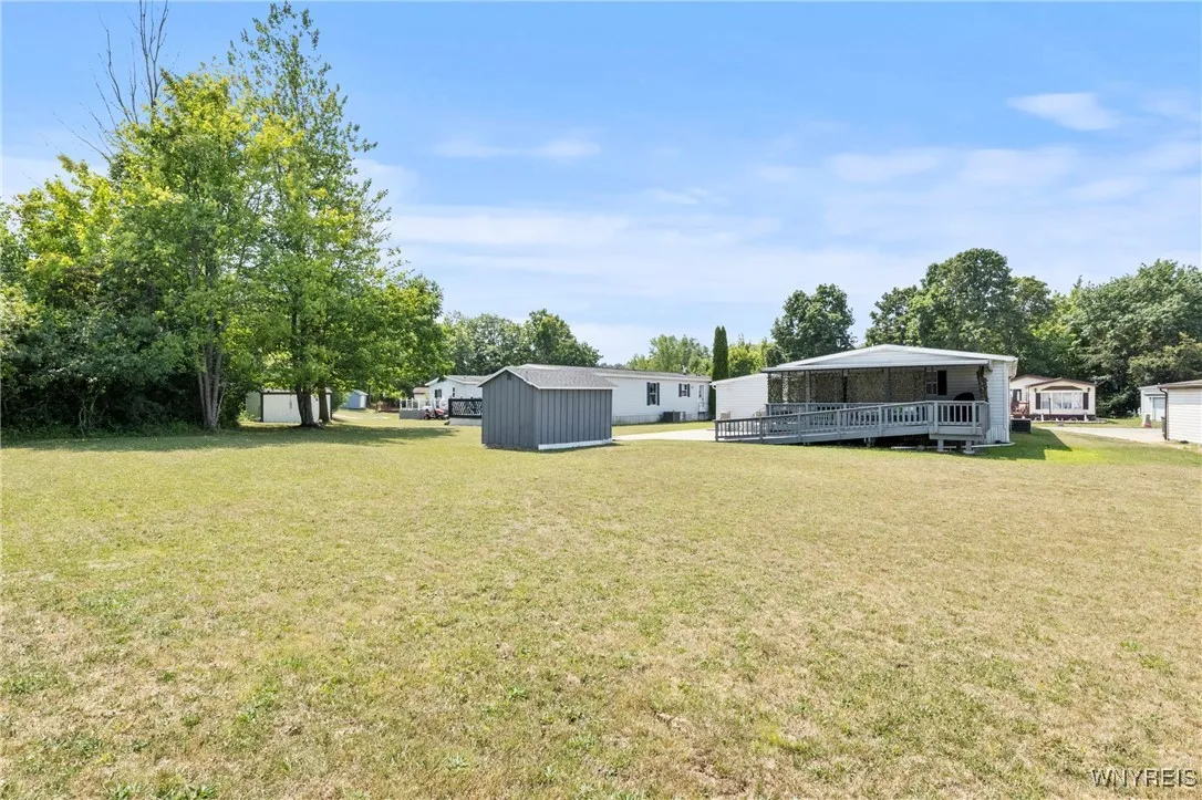 54 North Eaglecrest Drive, Hamburg, New York 14075, Hamburg, New York 14075, 3 Bedrooms Bedrooms, 6 Rooms Rooms,2 BathroomsBathrooms,Residential,For Sale,54 North Eaglecrest Drive, Hamburg, New York 14075,B1630436