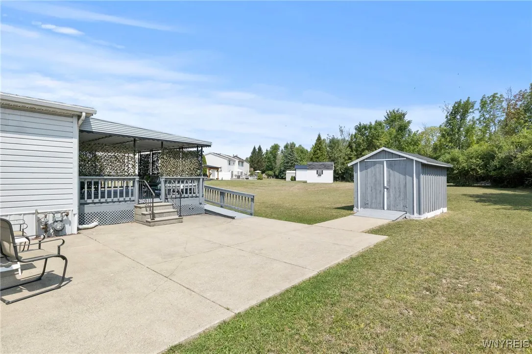 54 North Eaglecrest Drive, Hamburg, New York 14075, Hamburg, New York 14075, 3 Bedrooms Bedrooms, 6 Rooms Rooms,2 BathroomsBathrooms,Residential,For Sale,54 North Eaglecrest Drive, Hamburg, New York 14075,B1630436
