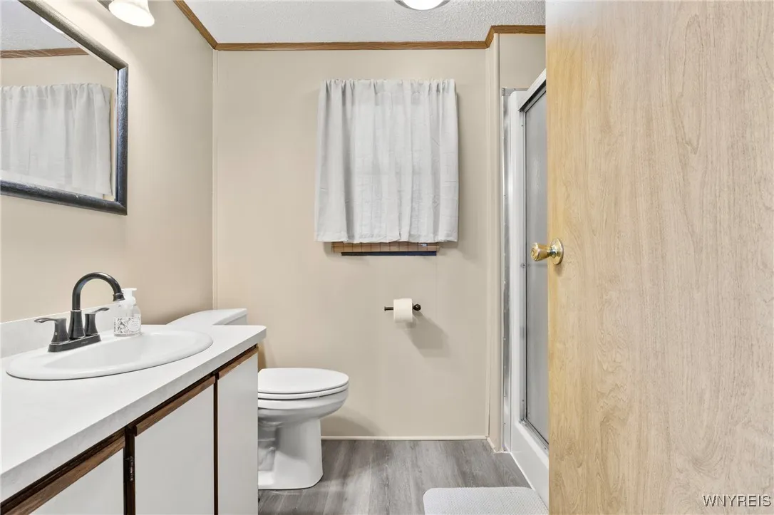 Primary Bedroom Full Bathroom