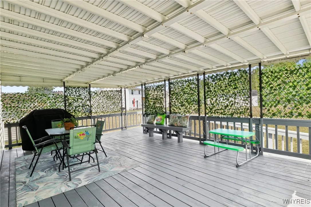 Large Covered Back Deck