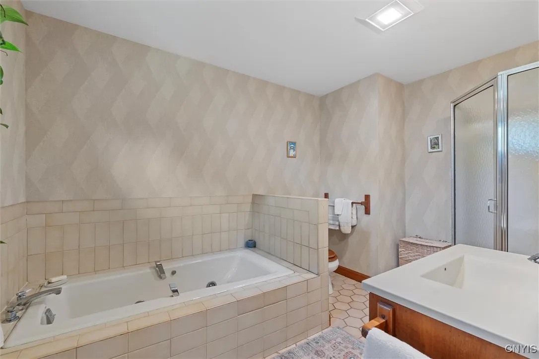 112 Kittell Road, Dewitt, New York 13066, De Witt, New York 13066, 4 Bedrooms Bedrooms, 9 Rooms Rooms,3 BathroomsBathrooms,Residential,For Sale,112 Kittell Road, Dewitt, New York 13066,0,S1630158