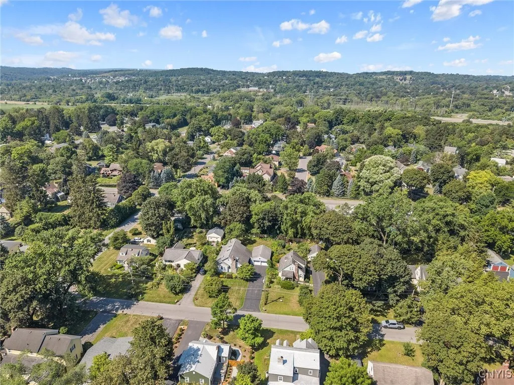 112 Kittell Road, Dewitt, New York 13066, De Witt, New York 13066, 4 Bedrooms Bedrooms, 9 Rooms Rooms,3 BathroomsBathrooms,Residential,For Sale,112 Kittell Road, Dewitt, New York 13066,0,S1630158