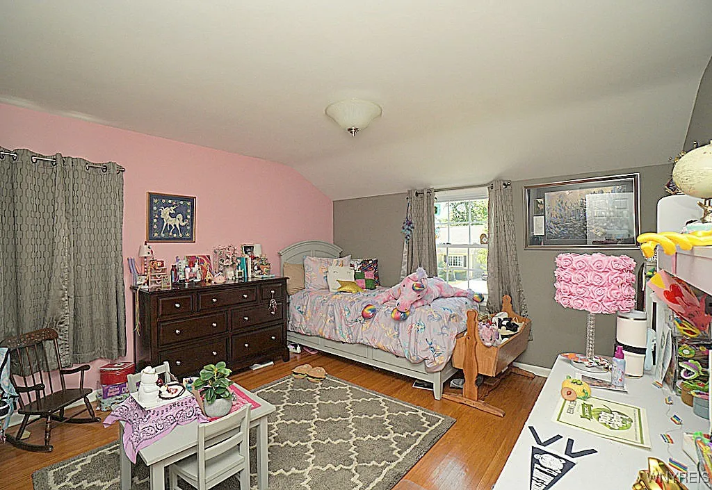 17 Patricia Drive, Tonawanda, New York 14150, Tonawanda, New York 14150, 4 Bedrooms Bedrooms, 8 Rooms Rooms,1 BathroomBathrooms,Residential,For Sale,17 Patricia Drive, Tonawanda, New York 14150,B1629877