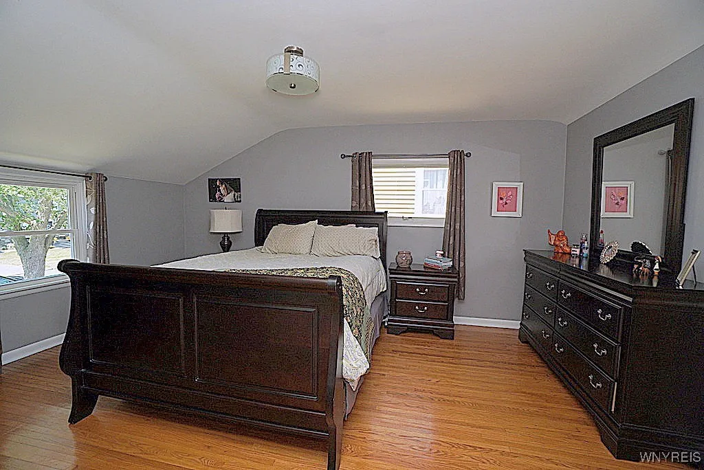 17 Patricia Drive, Tonawanda, New York 14150, Tonawanda, New York 14150, 4 Bedrooms Bedrooms, 8 Rooms Rooms,1 BathroomBathrooms,Residential,For Sale,17 Patricia Drive, Tonawanda, New York 14150,B1629877