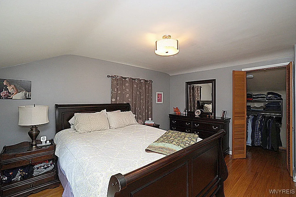 17 Patricia Drive, Tonawanda, New York 14150, Tonawanda, New York 14150, 4 Bedrooms Bedrooms, 8 Rooms Rooms,1 BathroomBathrooms,Residential,For Sale,17 Patricia Drive, Tonawanda, New York 14150,B1629877