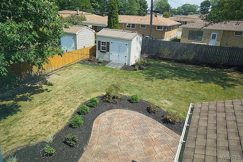 17 Patricia Drive, Tonawanda, New York 14150, Tonawanda, New York 14150, 4 Bedrooms Bedrooms, 8 Rooms Rooms,1 BathroomBathrooms,Residential,For Sale,17 Patricia Drive, Tonawanda, New York 14150,B1629877