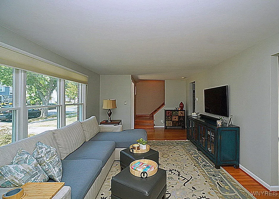 17 Patricia Drive, Tonawanda, New York 14150, Tonawanda, New York 14150, 4 Bedrooms Bedrooms, 8 Rooms Rooms,1 BathroomBathrooms,Residential,For Sale,17 Patricia Drive, Tonawanda, New York 14150,B1629877