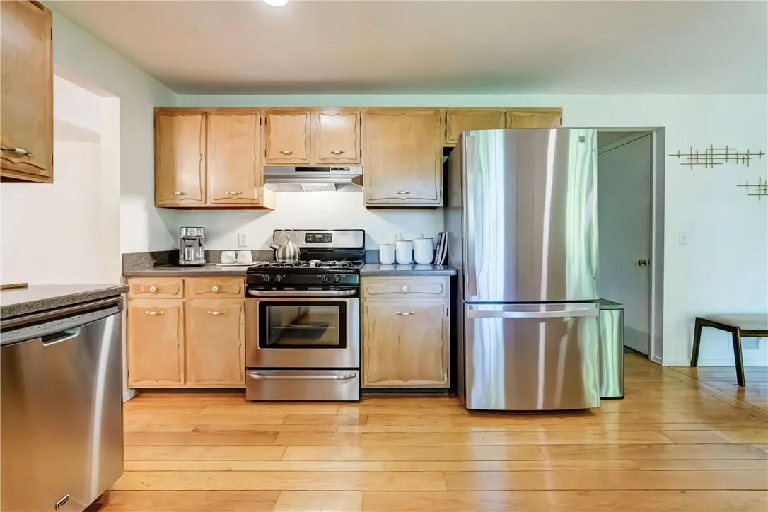 34 Harper Drive, Pittsford, New York 14534, Pittsford, New York 14534, 3 Bedrooms Bedrooms, 9 Rooms Rooms,2 BathroomsBathrooms,Residential,Closed,34 Harper Drive, Pittsford, New York 14534,0,R1629708