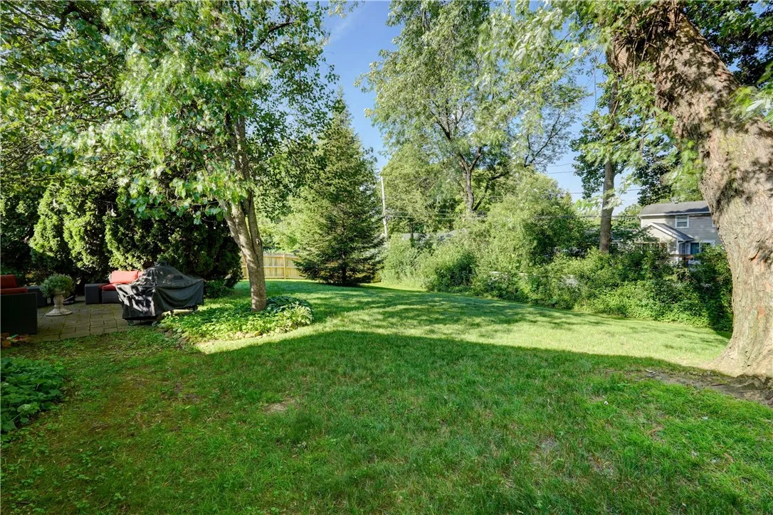 34 Harper Drive, Pittsford, New York 14534, Pittsford, New York 14534, 3 Bedrooms Bedrooms, 9 Rooms Rooms,2 BathroomsBathrooms,Residential,Closed,34 Harper Drive, Pittsford, New York 14534,0,R1629708