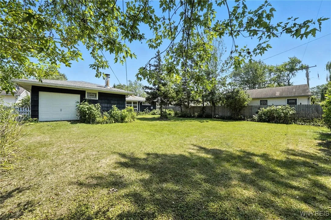 542 Woodstock Avenue, Tonawanda, New York 14150, Tonawanda, New York 14150, 3 Bedrooms Bedrooms, 7 Rooms Rooms,2 BathroomsBathrooms,Residential,For Sale,542 Woodstock Avenue, Tonawanda, New York 14150,B1630290
