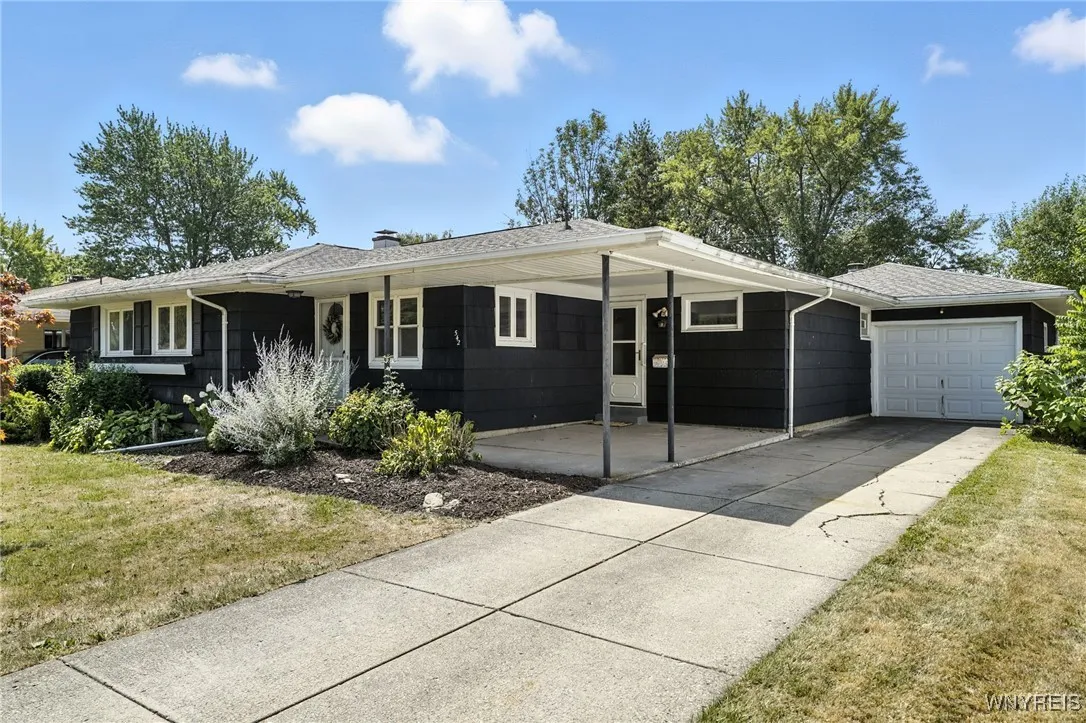 542 Woodstock Avenue, Tonawanda, New York 14150, Tonawanda, New York 14150, 3 Bedrooms Bedrooms, 7 Rooms Rooms,2 BathroomsBathrooms,Residential,For Sale,542 Woodstock Avenue, Tonawanda, New York 14150,B1630290