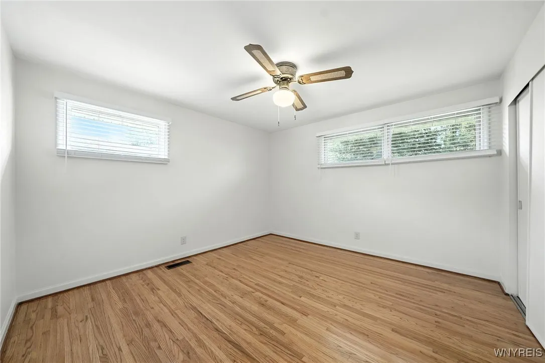 542 Woodstock Avenue, Tonawanda, New York 14150, Tonawanda, New York 14150, 3 Bedrooms Bedrooms, 7 Rooms Rooms,2 BathroomsBathrooms,Residential,For Sale,542 Woodstock Avenue, Tonawanda, New York 14150,B1630290
