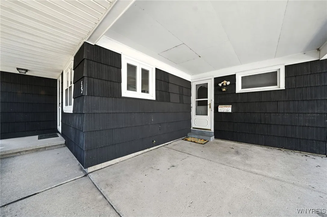 542 Woodstock Avenue, Tonawanda, New York 14150, Tonawanda, New York 14150, 3 Bedrooms Bedrooms, 7 Rooms Rooms,2 BathroomsBathrooms,Residential,For Sale,542 Woodstock Avenue, Tonawanda, New York 14150,B1630290