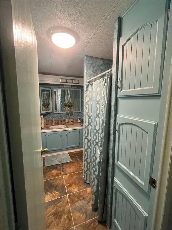 3718 State Route 96 Road, Manchester, New York 145, Manchester, New York 14548, 2 Bedrooms Bedrooms, 4 Rooms Rooms,1 BathroomBathrooms,Residential,Closed,3718 State Route 96 Road, Manchester, New York 145,0,R1629933
