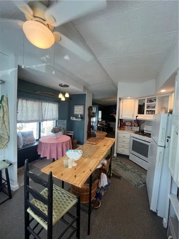 3718 State Route 96 Road, Manchester, New York 145, Manchester, New York 14548, 2 Bedrooms Bedrooms, 4 Rooms Rooms,1 BathroomBathrooms,Residential,Closed,3718 State Route 96 Road, Manchester, New York 145,0,R1629933