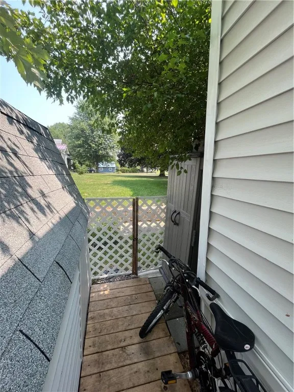 3718 State Route 96 Road, Manchester, New York 145, Manchester, New York 14548, 2 Bedrooms Bedrooms, 4 Rooms Rooms,1 BathroomBathrooms,Residential,Closed,3718 State Route 96 Road, Manchester, New York 145,0,R1629933