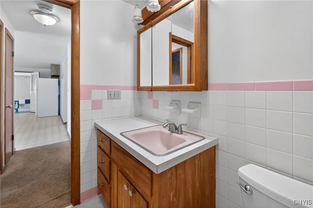 4873 Greystone Drive, Salina, New York 13088, Salina, New York 13088, 2 Bedrooms Bedrooms, 5 Rooms Rooms,1 BathroomBathrooms,Residential,Closed,4873 Greystone Drive, Salina, New York 13088,0,S1629911