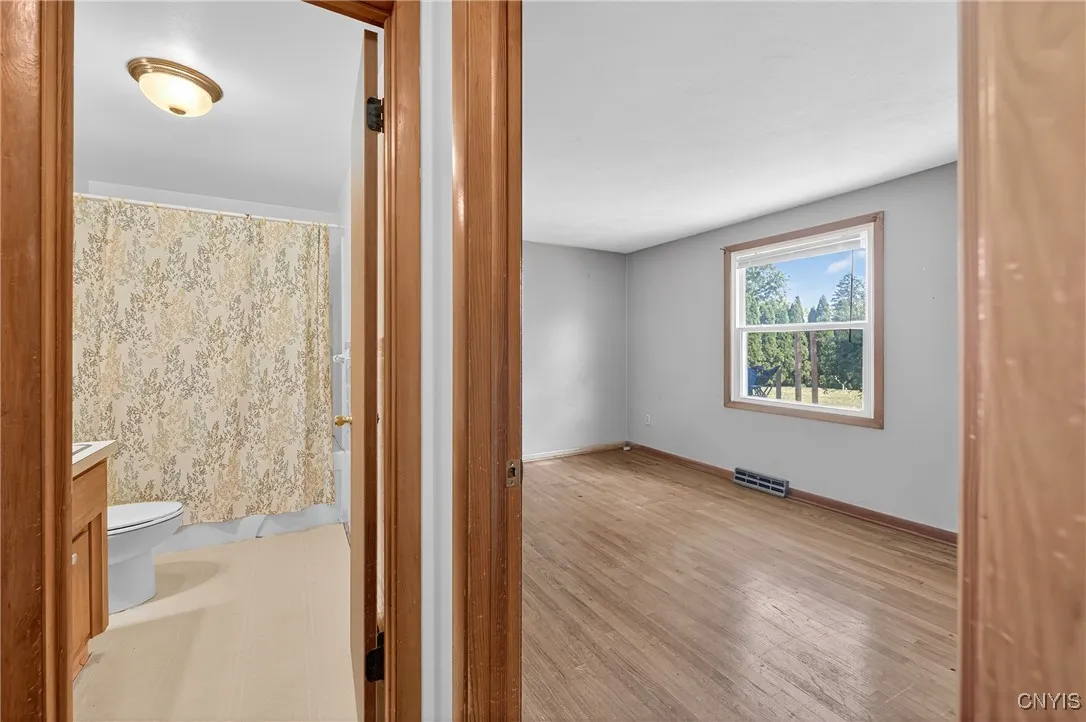 4873 Greystone Drive, Salina, New York 13088, Salina, New York 13088, 2 Bedrooms Bedrooms, 5 Rooms Rooms,1 BathroomBathrooms,Residential,Closed,4873 Greystone Drive, Salina, New York 13088,0,S1629911