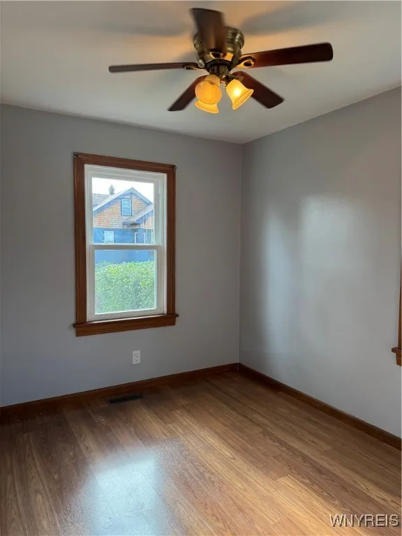 66 Kent Avenue, Hamburg, New York 14219, Hamburg, New York 14219, 4 Bedrooms Bedrooms, 6 Rooms Rooms,2 BathroomsBathrooms,Residential,For Sale,66 Kent Avenue, Hamburg, New York 14219,B1630025