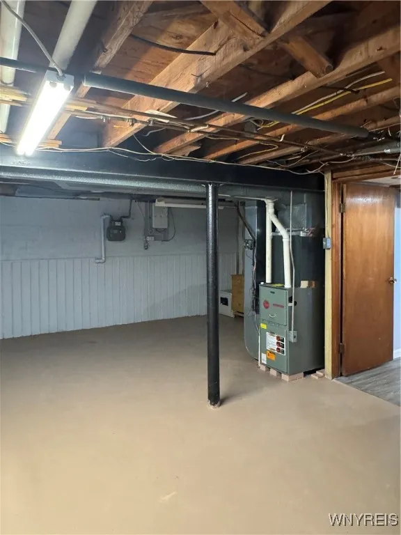 66 Kent Avenue, Hamburg, New York 14219, Hamburg, New York 14219, 4 Bedrooms Bedrooms, 6 Rooms Rooms,2 BathroomsBathrooms,Residential,For Sale,66 Kent Avenue, Hamburg, New York 14219,B1630025