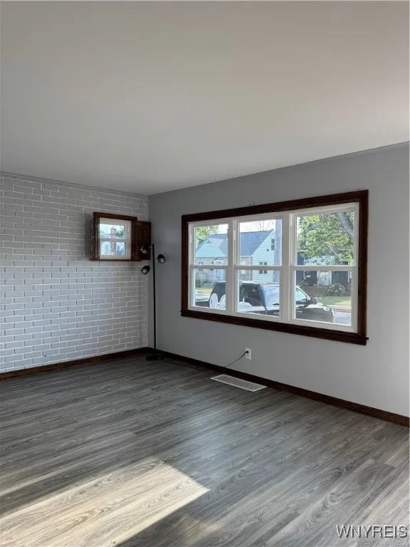 66 Kent Avenue, Hamburg, New York 14219, Hamburg, New York 14219, 4 Bedrooms Bedrooms, 6 Rooms Rooms,2 BathroomsBathrooms,Residential,For Sale,66 Kent Avenue, Hamburg, New York 14219,B1630025