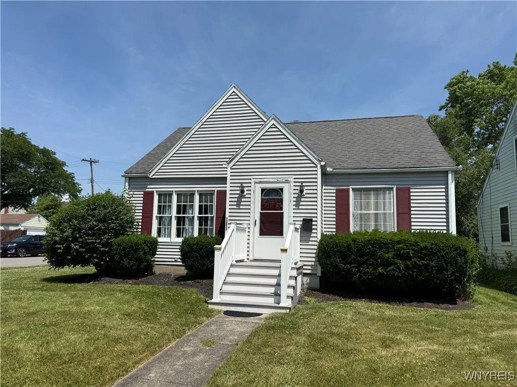 288 Thorncliff Road, Tonawanda, New York 14223, Tonawanda, New York 14223, 3 Bedrooms Bedrooms, 7 Rooms Rooms,1 BathroomBathrooms,Residential,Closed,288 Thorncliff Road, Tonawanda, New York 14223,0,B1630469