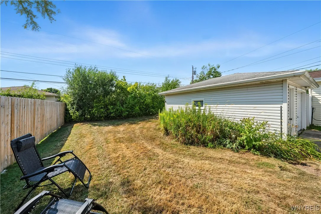 80 Alberta Drive, Amherst, New York 14226, Amherst, New York 14226, 3 Bedrooms Bedrooms, 7 Rooms Rooms,1 BathroomBathrooms,Residential,For Sale,80 Alberta Drive, Amherst, New York 14226,B1630351