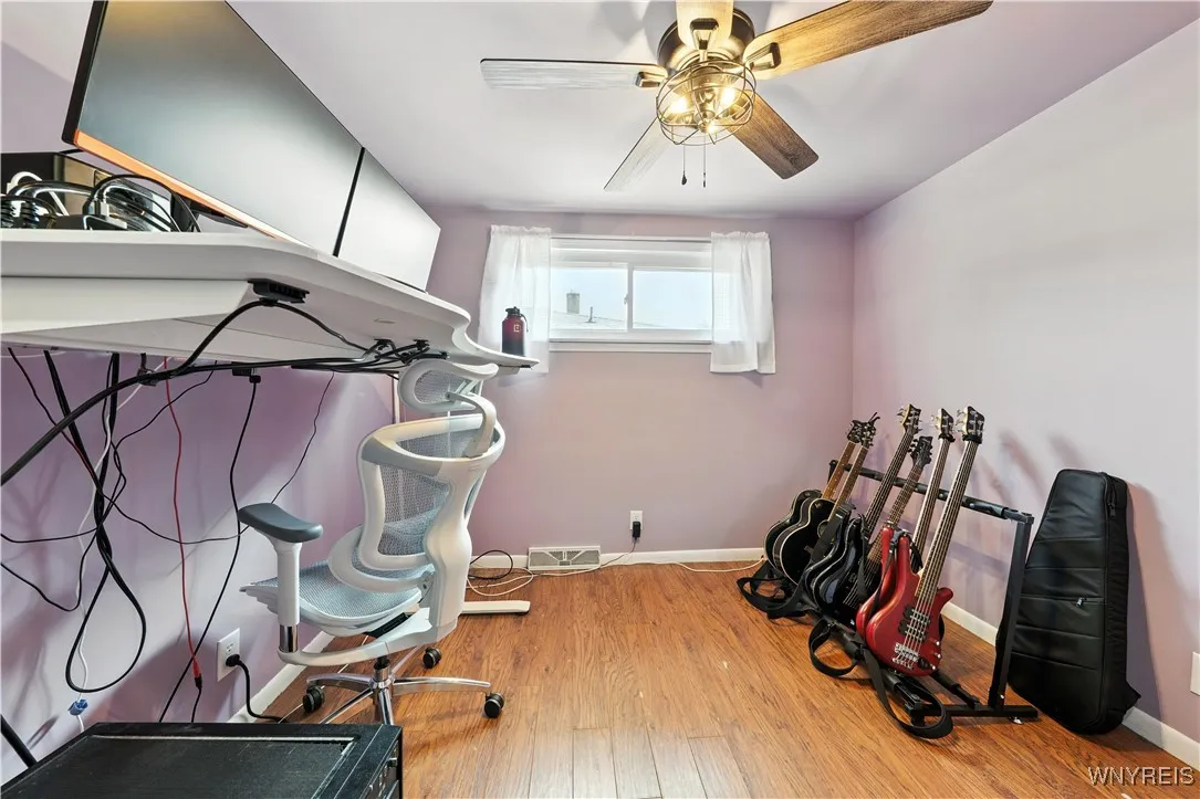 80 Alberta Drive, Amherst, New York 14226, Amherst, New York 14226, 3 Bedrooms Bedrooms, 7 Rooms Rooms,1 BathroomBathrooms,Residential,For Sale,80 Alberta Drive, Amherst, New York 14226,B1630351