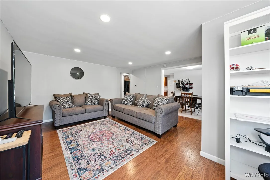 80 Alberta Drive, Amherst, New York 14226, Amherst, New York 14226, 3 Bedrooms Bedrooms, 7 Rooms Rooms,1 BathroomBathrooms,Residential,For Sale,80 Alberta Drive, Amherst, New York 14226,B1630351