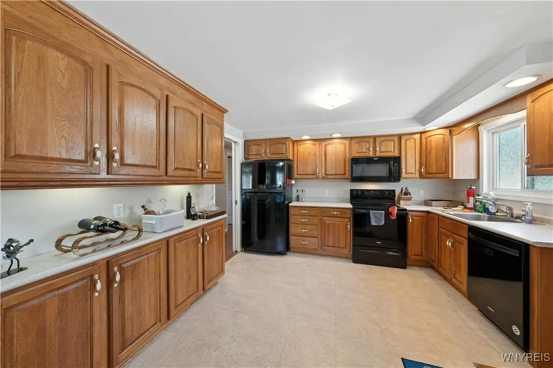 80 Alberta Drive, Amherst, New York 14226, Amherst, New York 14226, 3 Bedrooms Bedrooms, 7 Rooms Rooms,1 BathroomBathrooms,Residential,For Sale,80 Alberta Drive, Amherst, New York 14226,B1630351