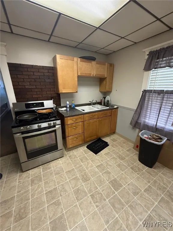 219 Stevenson Street, Buffalo, New York 14210, Buffalo, New York 14210, 6 Bedrooms Bedrooms, ,2 BathroomsBathrooms,Residential,Closed,219 Stevenson Street, Buffalo, New York 14210,0,B1627438