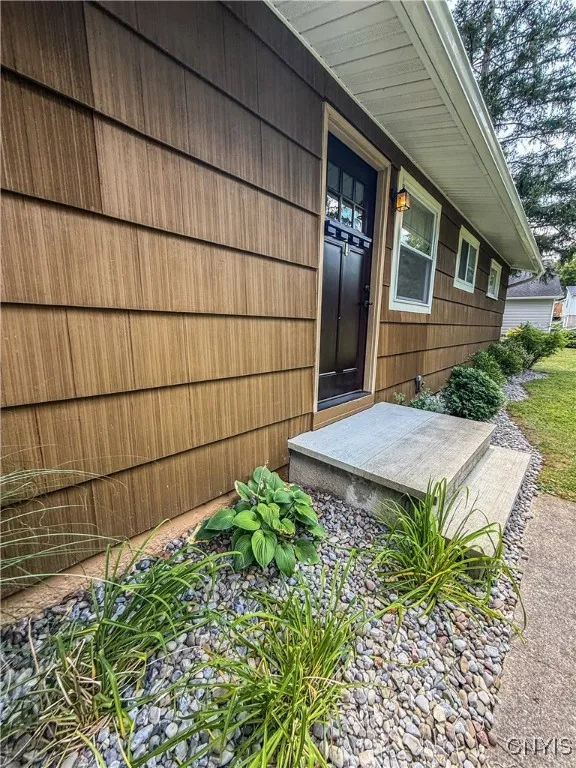316 West Seneca Street, Manlius, New York 13104, Manlius, New York 13104, 3 Bedrooms Bedrooms, 8 Rooms Rooms,1 BathroomBathrooms,Residential,For Sale,316 West Seneca Street, Manlius, New York 13104,S1628813