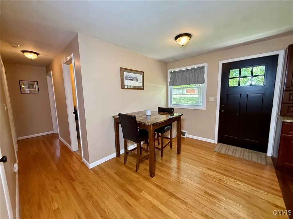 316 West Seneca Street, Manlius, New York 13104, Manlius, New York 13104, 3 Bedrooms Bedrooms, 8 Rooms Rooms,1 BathroomBathrooms,Residential,For Sale,316 West Seneca Street, Manlius, New York 13104,S1628813