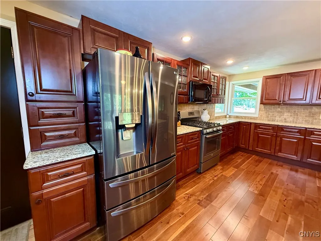316 West Seneca Street, Manlius, New York 13104, Manlius, New York 13104, 3 Bedrooms Bedrooms, 8 Rooms Rooms,1 BathroomBathrooms,Residential,For Sale,316 West Seneca Street, Manlius, New York 13104,S1628813
