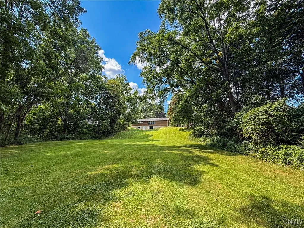 316 West Seneca Street, Manlius, New York 13104, Manlius, New York 13104, 3 Bedrooms Bedrooms, 8 Rooms Rooms,1 BathroomBathrooms,Residential,For Sale,316 West Seneca Street, Manlius, New York 13104,S1628813