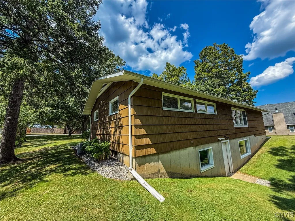 316 West Seneca Street, Manlius, New York 13104, Manlius, New York 13104, 3 Bedrooms Bedrooms, 8 Rooms Rooms,1 BathroomBathrooms,Residential,For Sale,316 West Seneca Street, Manlius, New York 13104,S1628813