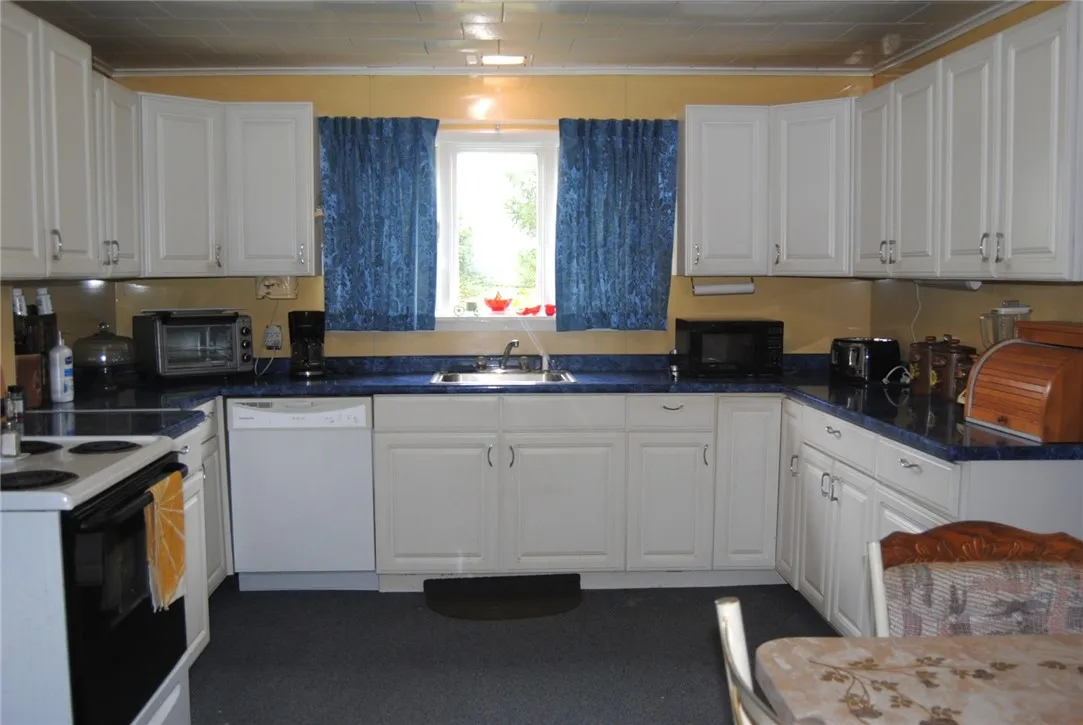 4057 Route 6, Wetmore, Pennsylvania 16735, Wetmore, Pennsylvania 16735, 4 Bedrooms Bedrooms, 9 Rooms Rooms,1 BathroomBathrooms,Residential,Closed,4057 Route 6, Wetmore, Pennsylvania 16735,0,R1630133