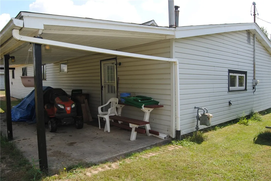 4057 Route 6, Wetmore, Pennsylvania 16735, Wetmore, Pennsylvania 16735, 4 Bedrooms Bedrooms, 9 Rooms Rooms,1 BathroomBathrooms,Residential,Closed,4057 Route 6, Wetmore, Pennsylvania 16735,0,R1630133