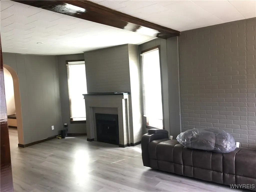 84 Arnold Street, Buffalo, New York 14213, Buffalo, New York 14213, 6 Bedrooms Bedrooms, ,2 BathroomsBathrooms,Residential,Closed,84 Arnold Street, Buffalo, New York 14213,0,B1625654
