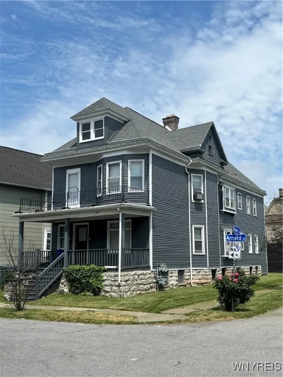88 Arnold Street, Buffalo, New York 14213, Buffalo, New York 14213, 7 Bedrooms Bedrooms, ,4 BathroomsBathrooms,Residential,For Sale,88 Arnold Street, Buffalo, New York 14213,B1625652