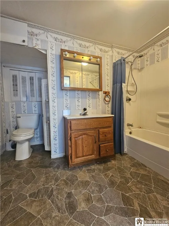 63 Southgate Road, Bradford Town, Pennsylvania 167, Bradford Town, Pennsylvania 16701, 4 Bedrooms Bedrooms, 8 Rooms Rooms,2 BathroomsBathrooms,Residential,Closed,63 Southgate Road, Bradford Town, Pennsylvania 167,0,R1630178