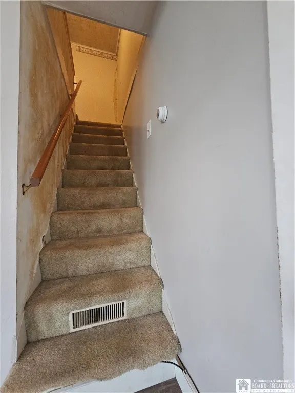 63 Southgate Road, Bradford Town, Pennsylvania 167, Bradford Town, Pennsylvania 16701, 4 Bedrooms Bedrooms, 8 Rooms Rooms,2 BathroomsBathrooms,Residential,Closed,63 Southgate Road, Bradford Town, Pennsylvania 167,0,R1630178