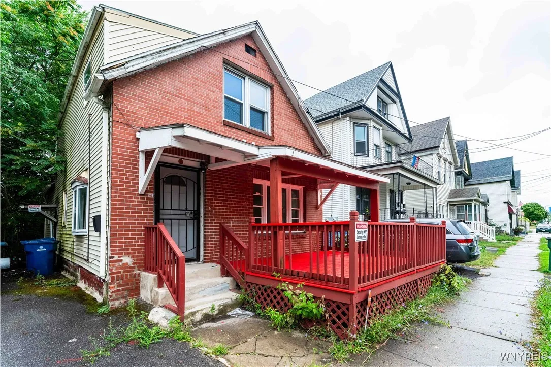513 High Street, Buffalo, New York 14211, Buffalo, New York 14211, 3 Bedrooms Bedrooms, 8 Rooms Rooms,1 BathroomBathrooms,Residential,For Sale,513 High Street, Buffalo, New York 14211,B1629926