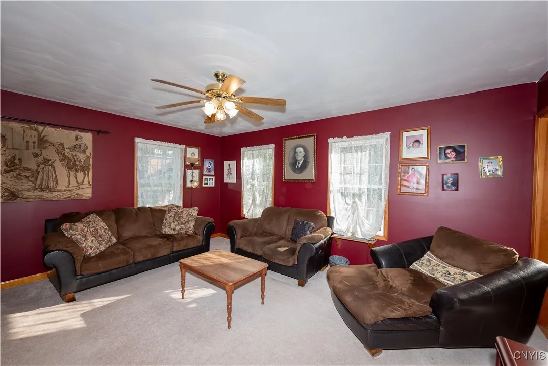 30 Jefferson Street, Schroeppel, New York 13135, Schroeppel, New York 13135, 4 Bedrooms Bedrooms, 11 Rooms Rooms,3 BathroomsBathrooms,Residential,Closed,30 Jefferson Street, Schroeppel, New York 13135,0,S1630321