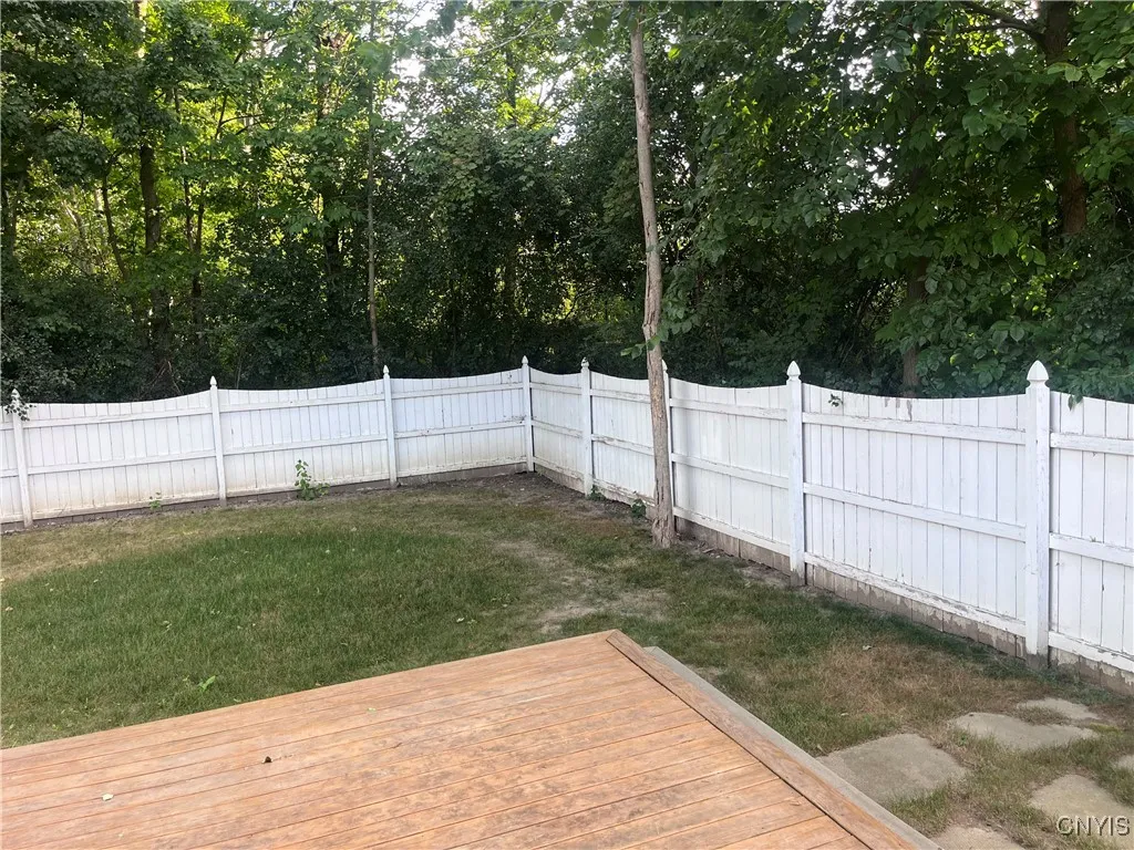 6310 Lana Lane, Cicero, New York 13039, Cicero, New York 13039, 3 Bedrooms Bedrooms, 6 Rooms Rooms,2 BathroomsBathrooms,Residential,Closed,6310 Lana Lane, Cicero, New York 13039,0,S1630335